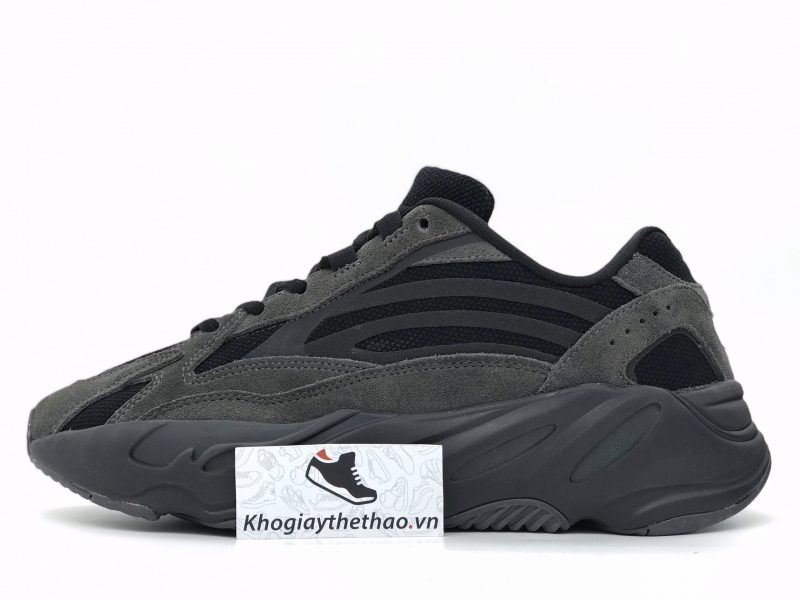 giày Adidas Yeezy 700 Vanta