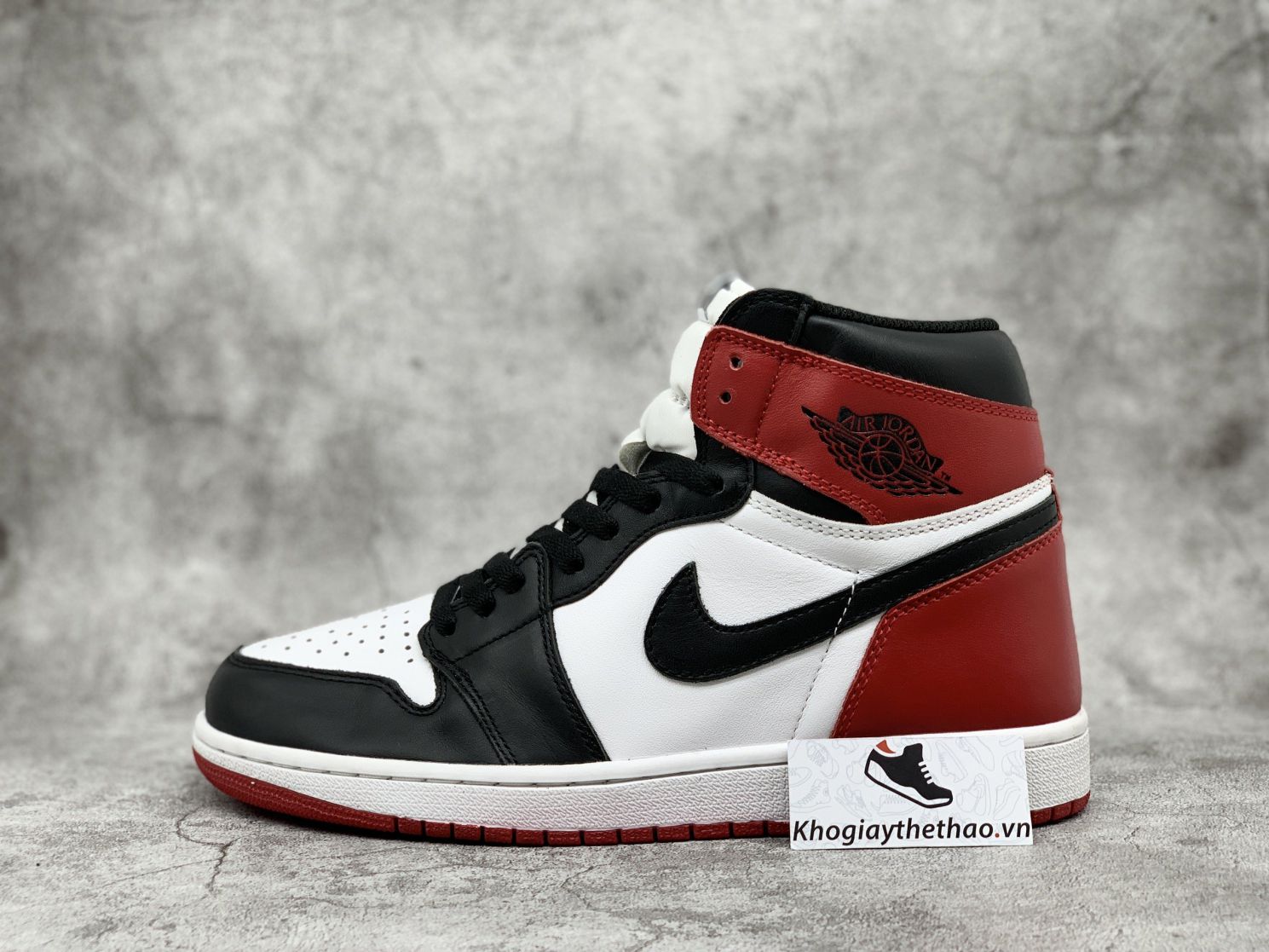 Nike Air Jordan 1 cá»• cao Black Toe Rep 1:1