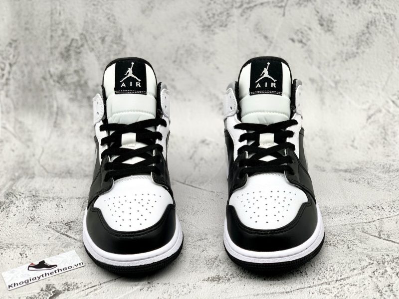 Nike Air Jordan 1 trắng đen