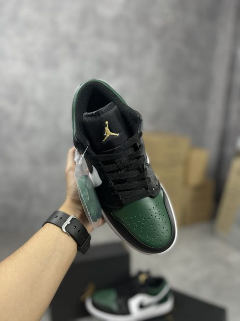 GiÃ y Nike Air Jordan 1 Low Green Toe Like Auth